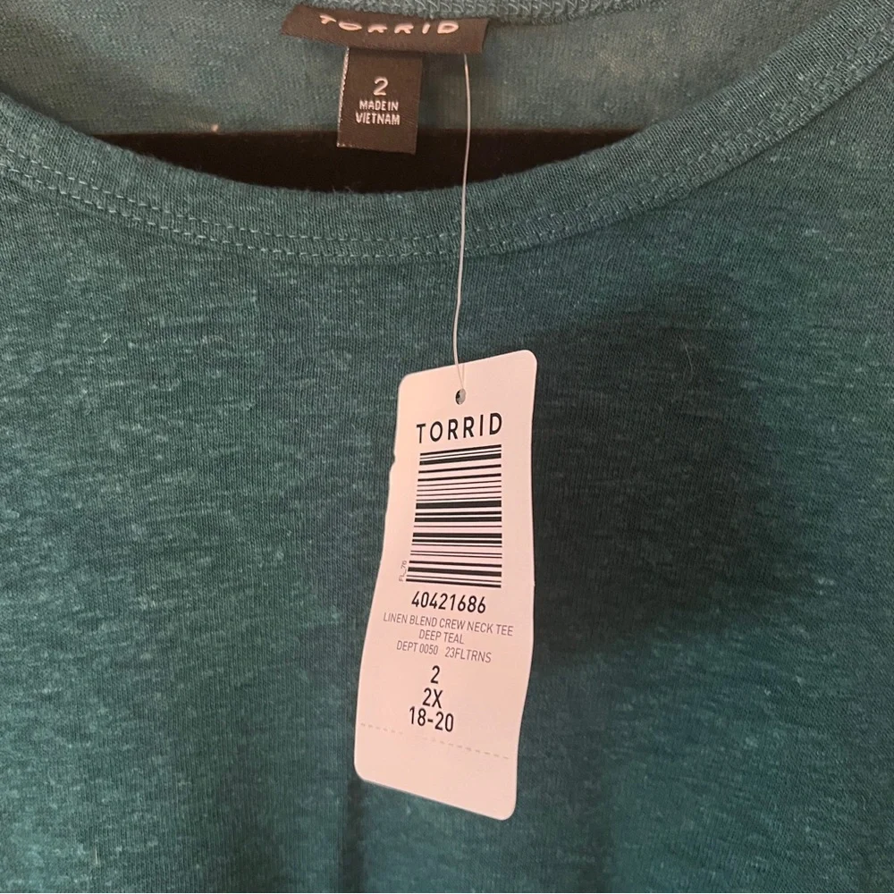 Torrid Bundle of 3 Linen Blend Shirts - Picture 9 of 10